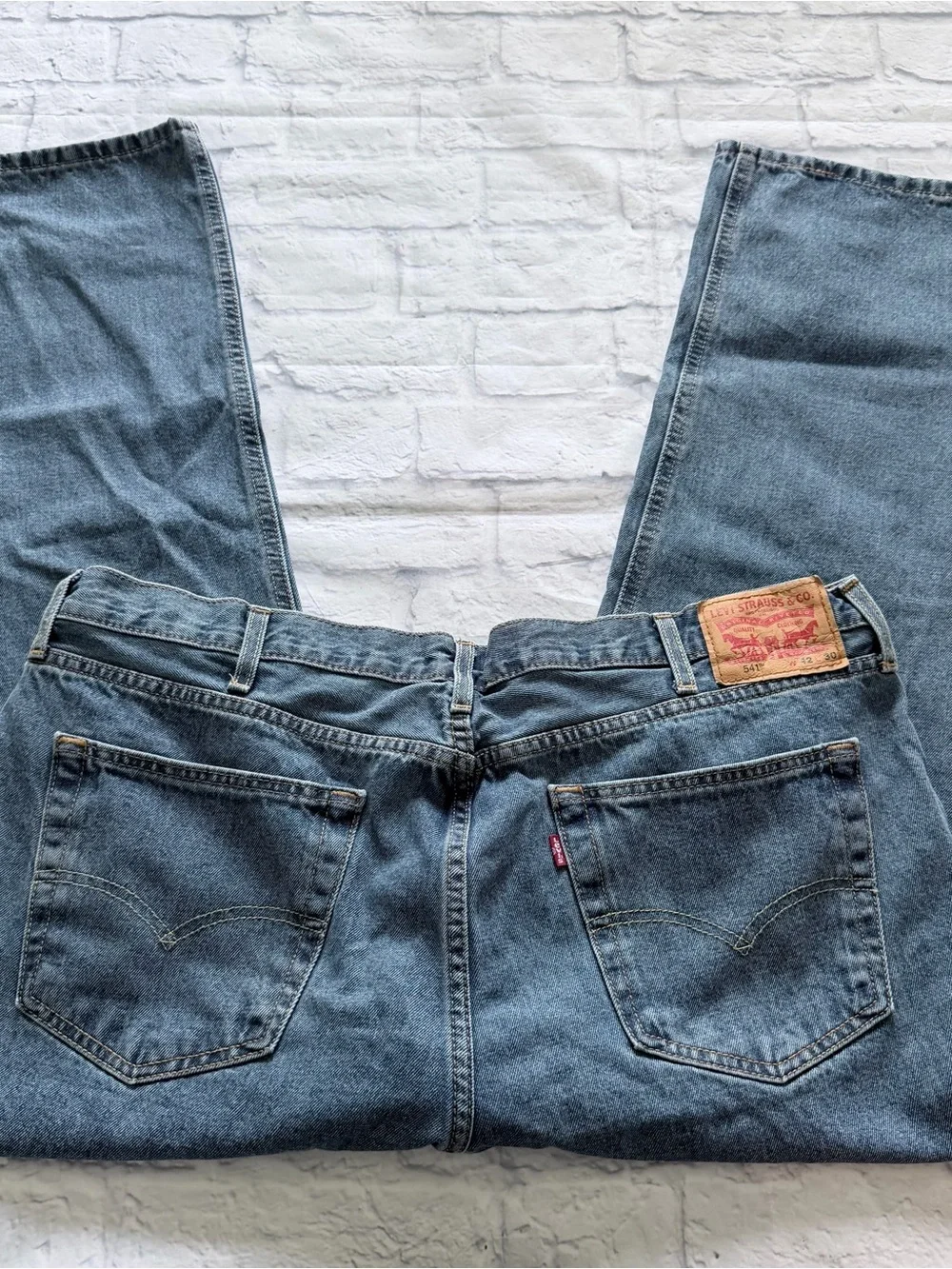 Levi's 541 Jeans 42x30 | Medium Wash